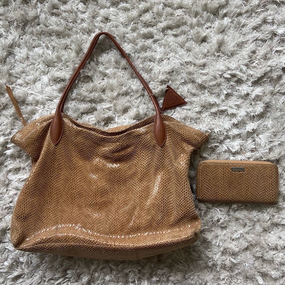 Sorial leather bag and matching wallet